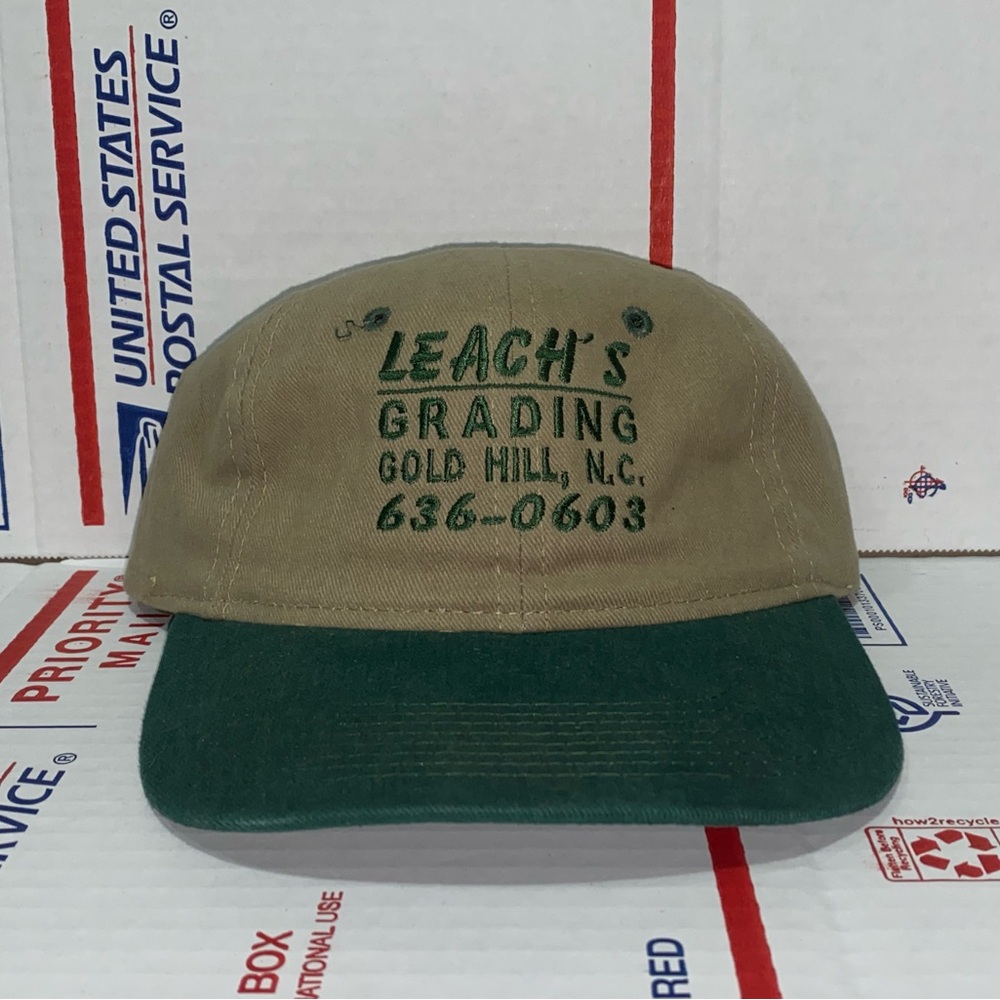 LEACH’S Leach grading 🏗️ Gold Gil NC North Carolina 🇺🇸 hat vintage YoungAn cap